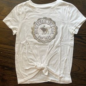 Abercrombie & Fitch Tee